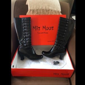 Miz Mooze Black Zip up Boots size 7.5